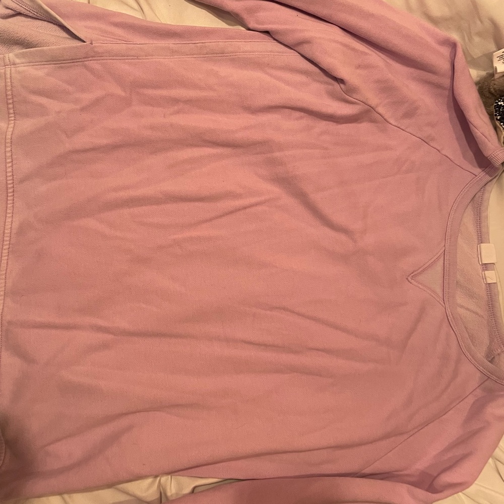 Gap crewneck